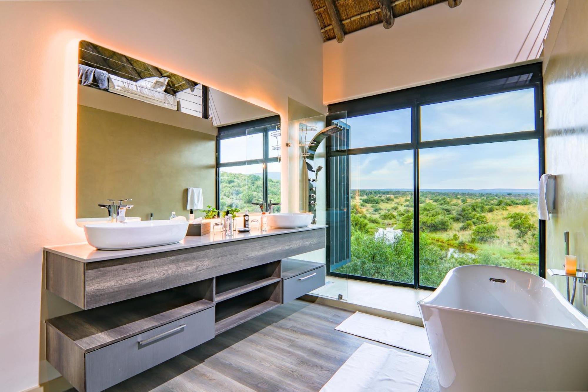 Mabula Game Reserve Cliffhanger Lodge מראה חיצוני תמונה
