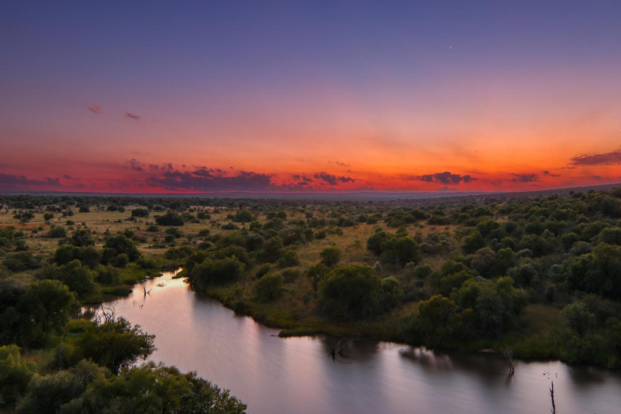 Mabula Game Reserve Cliffhanger Lodge מראה חיצוני תמונה