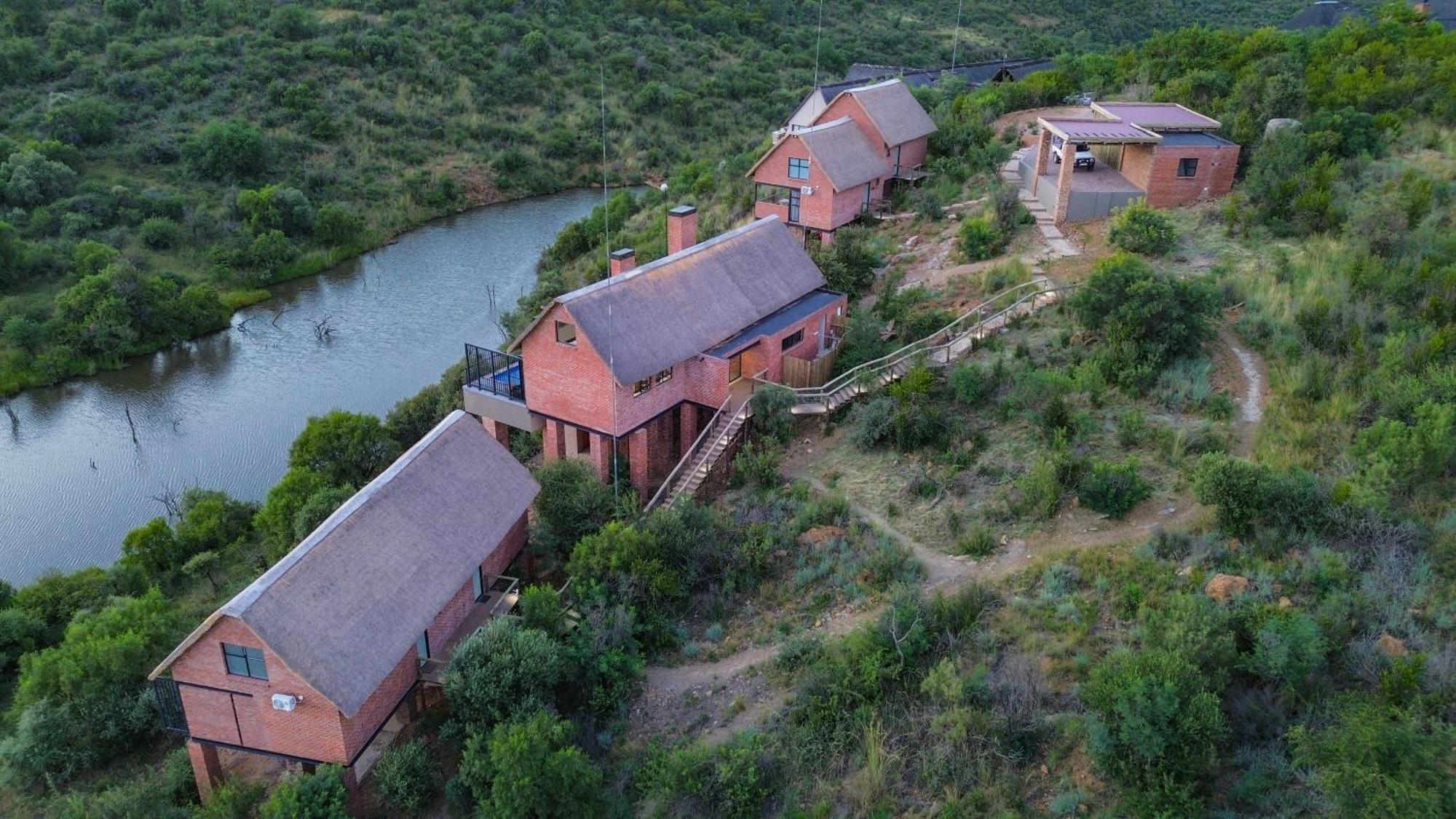 Mabula Game Reserve Cliffhanger Lodge מראה חיצוני תמונה