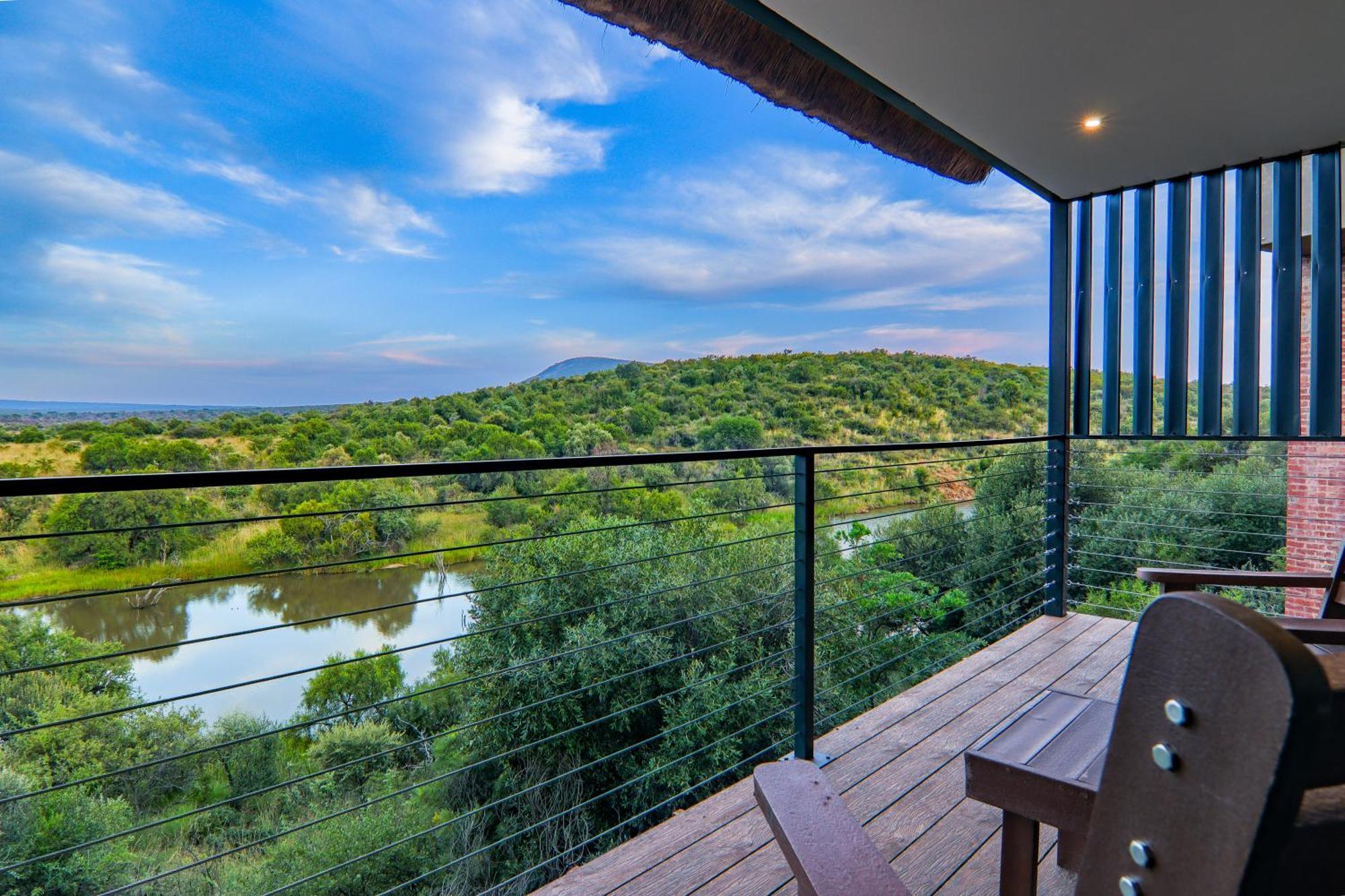Mabula Game Reserve Cliffhanger Lodge מראה חיצוני תמונה